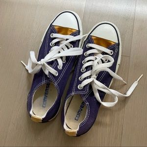 CONVERSE sneakers in Women’s 6.5